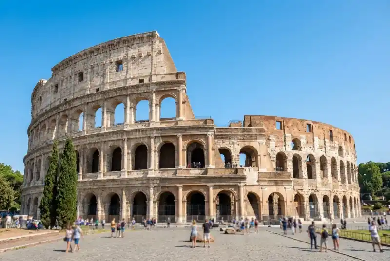 로마 콜로세움 낮 풍경